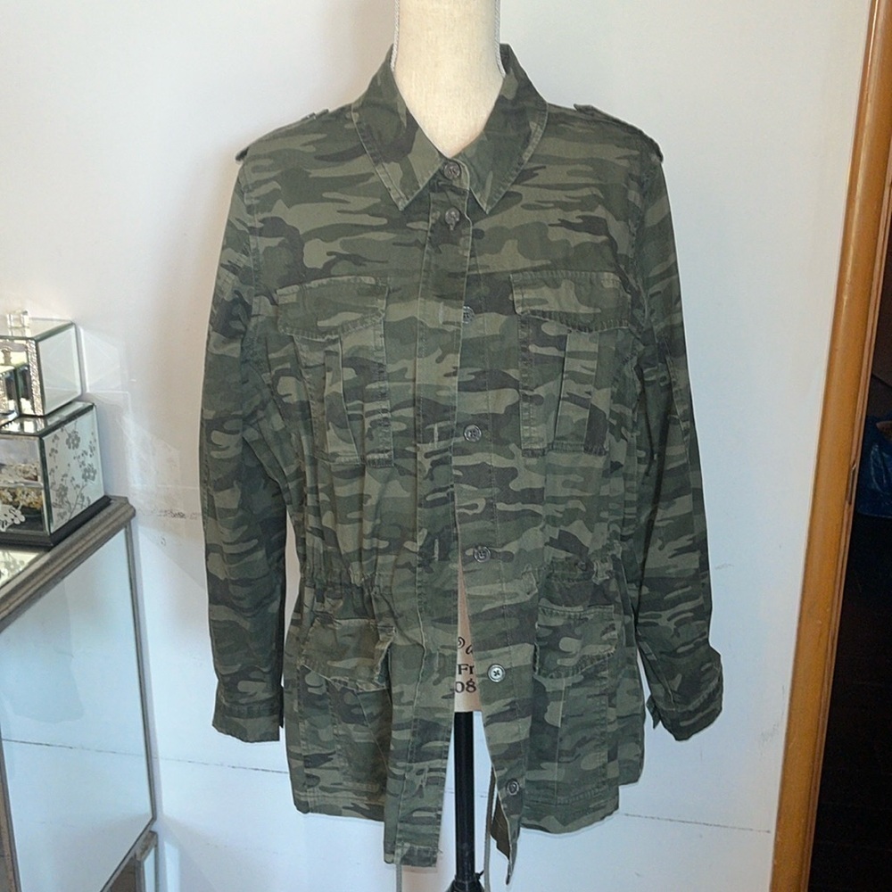 Buffalo David Bitton Green Camouflage button up Shirt Jacket Women's Sz XLarge